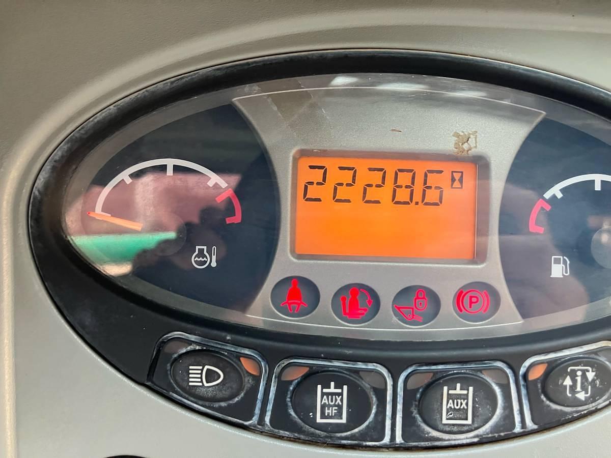 Used 2011 Bobcat T190