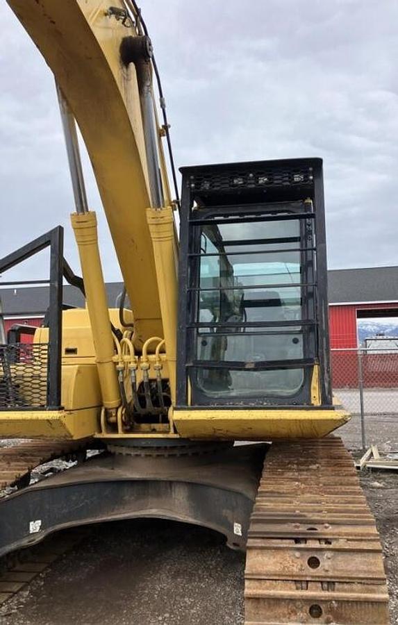 Used 2017 Komatsu PC240 LC-11 Crawler Excavator