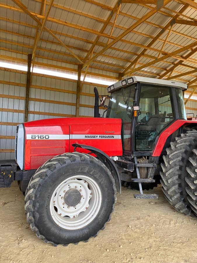 Used 1996 Massey Ferguson  8160