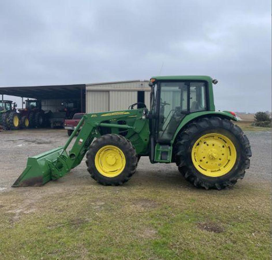 Used 2012 JOHN DEERE 6430 PREMIUM