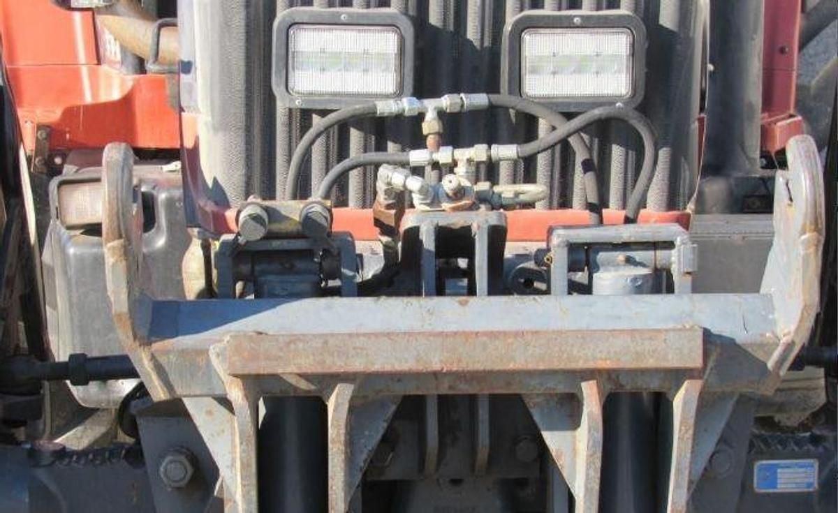 Used 2000 NEW HOLLAND G210