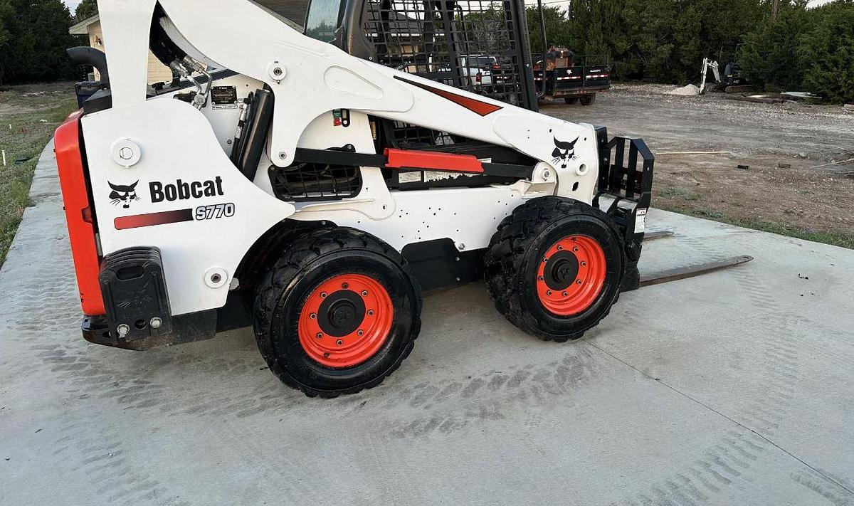 Used 2022 Bobcat S770