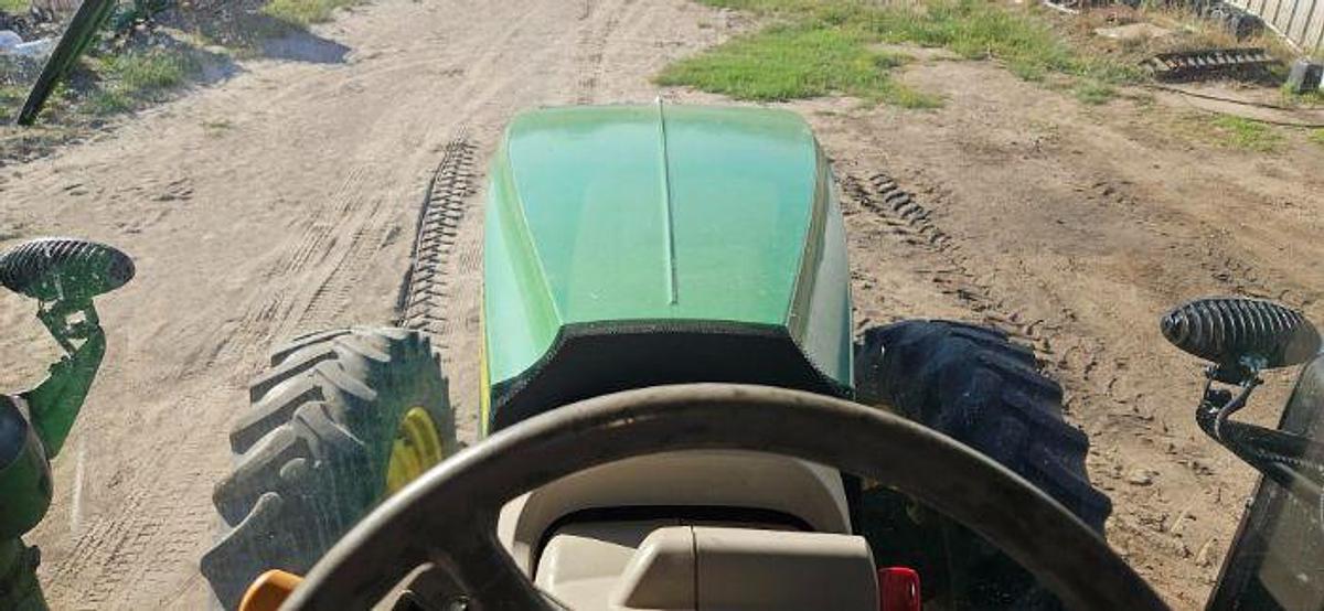 Used 2015 JOHN DEERE 7210R