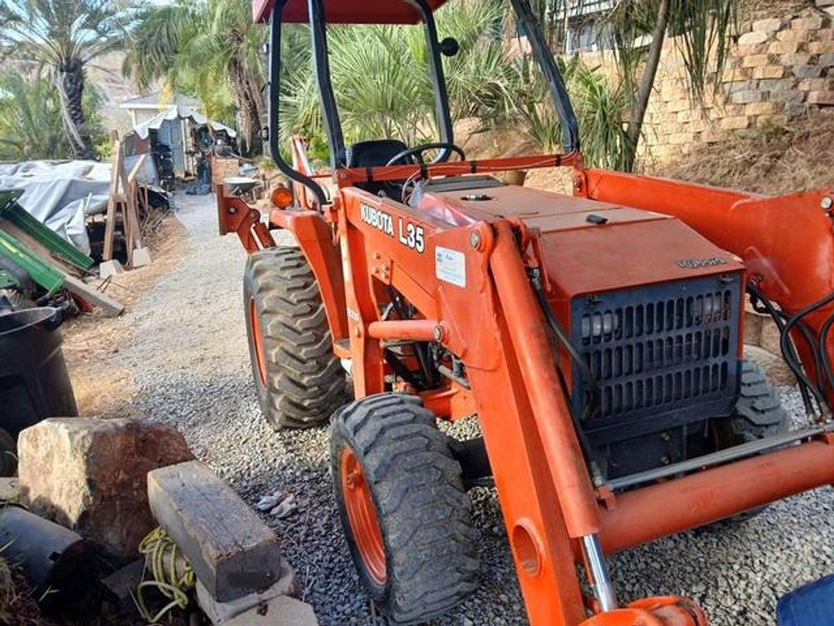 Used 2008 Kubota L35
