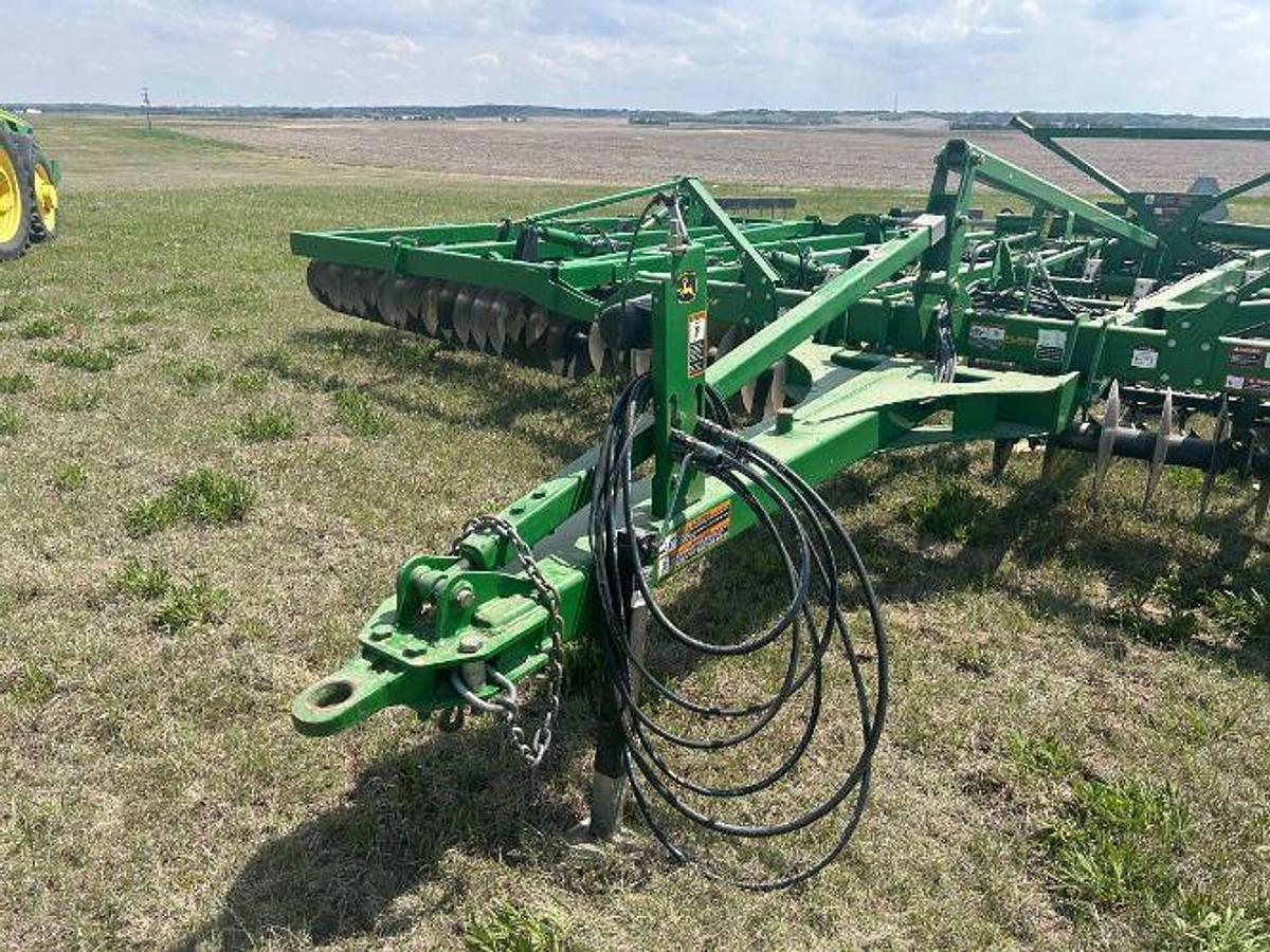 Used 2015 JOHN DEERE 23102015 2310 John Deere Mulch Finisher