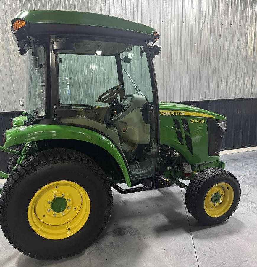 Used 2022 John Deere 3046R