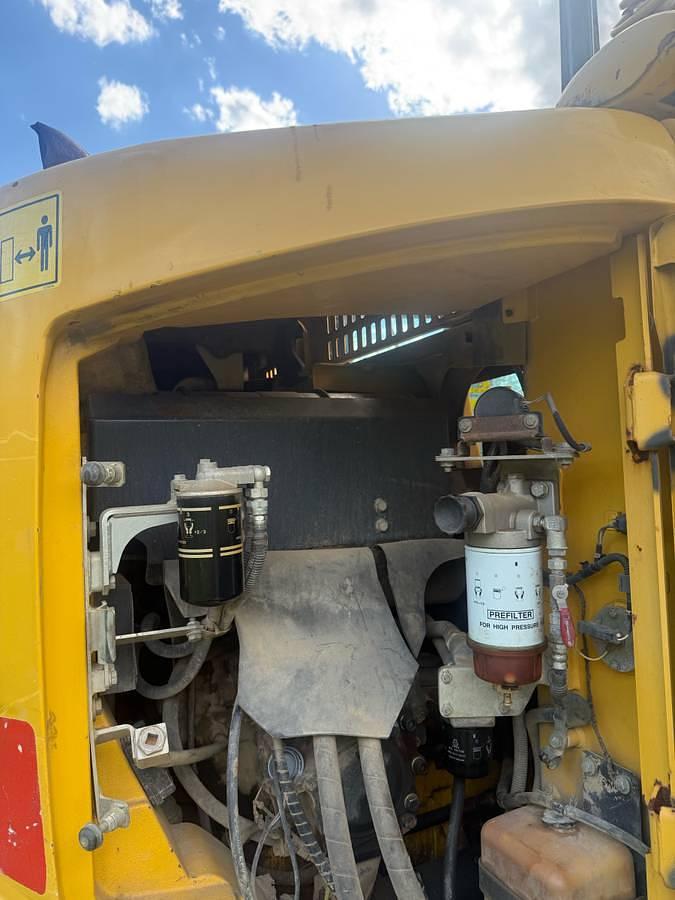 Used 2015 Komatsu PC138US-10