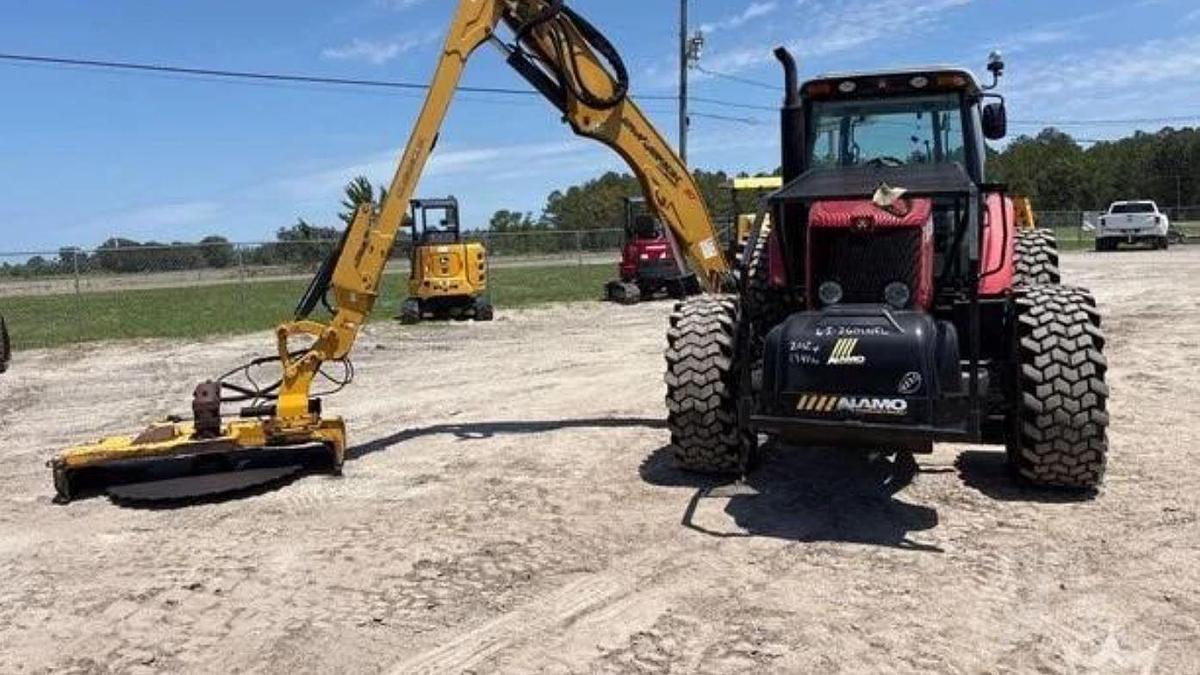 Used 2012 Massey Ferguson 5465 Tractor