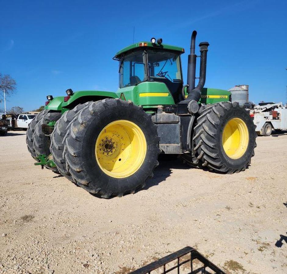 Used 1997 JOHN DEERE 9200