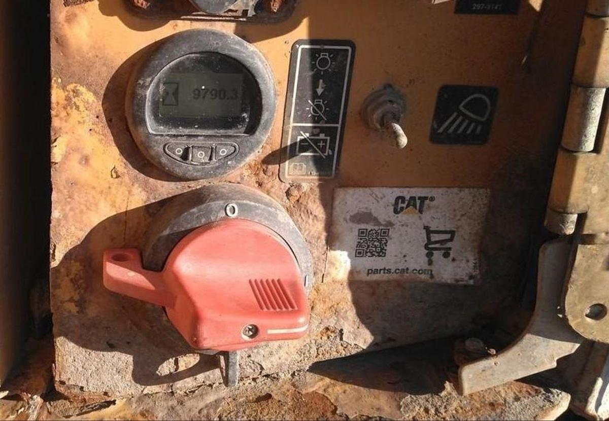 Used 2017 Cat D6T Dozer