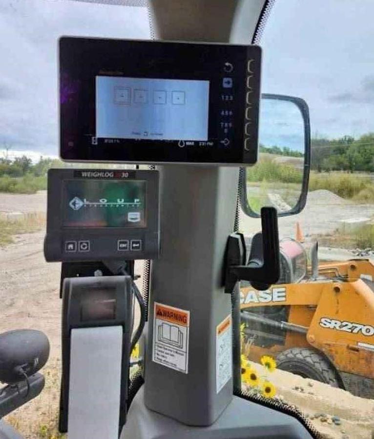 Used 2019 Case 721G