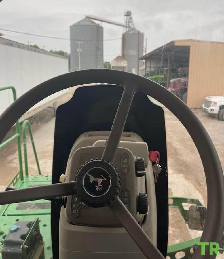 Used 2019 John Deere R4038 Self-Propelled Sprayer