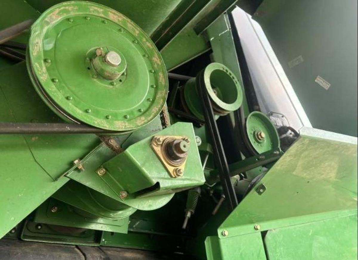 Used 2006 JOHN DEERE 9760 STS