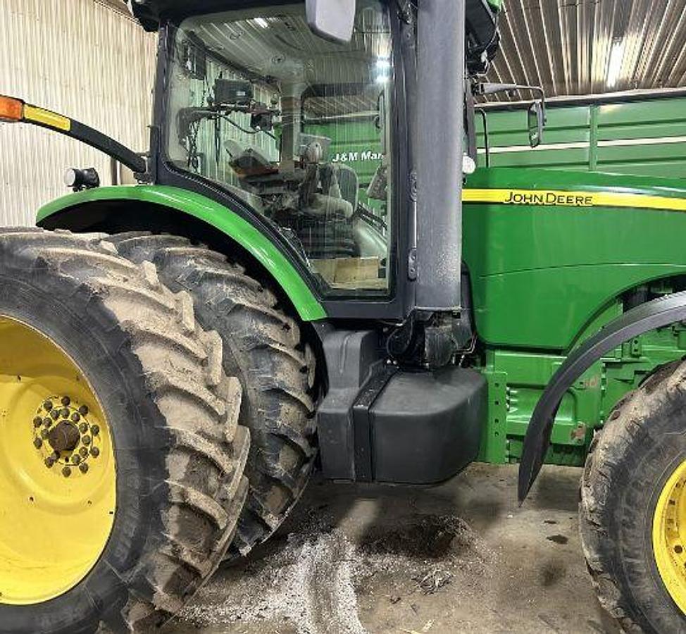 Used 2012 JOHN DEERE 8225R