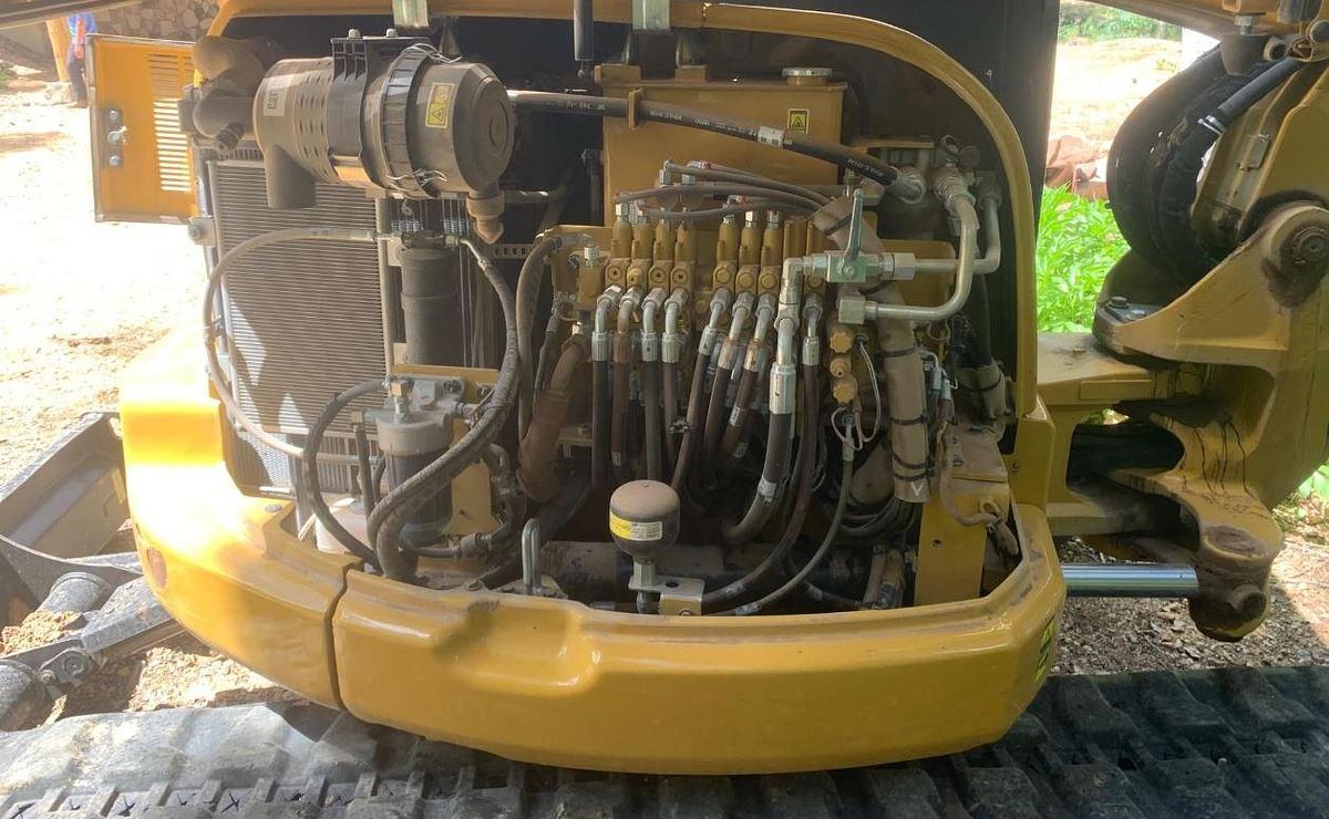 Used 2021 CATERPILLAR 305E2