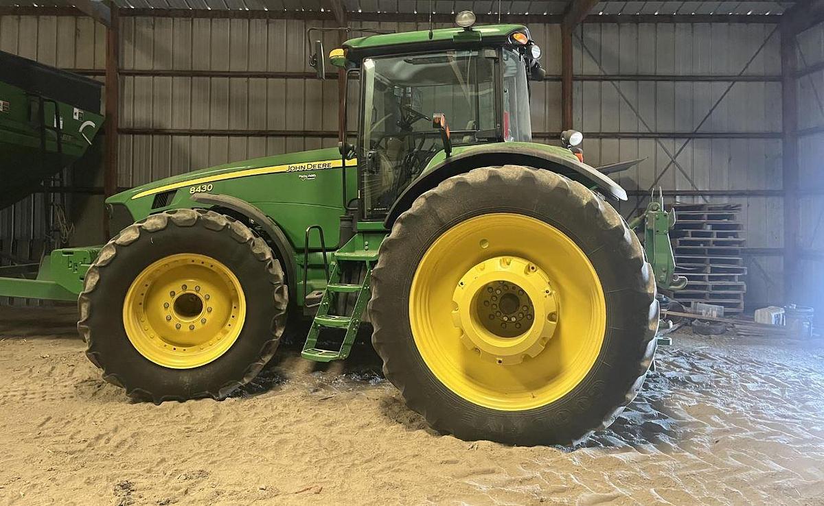 Used 2007 JOHN DEERE 8430 Tractor