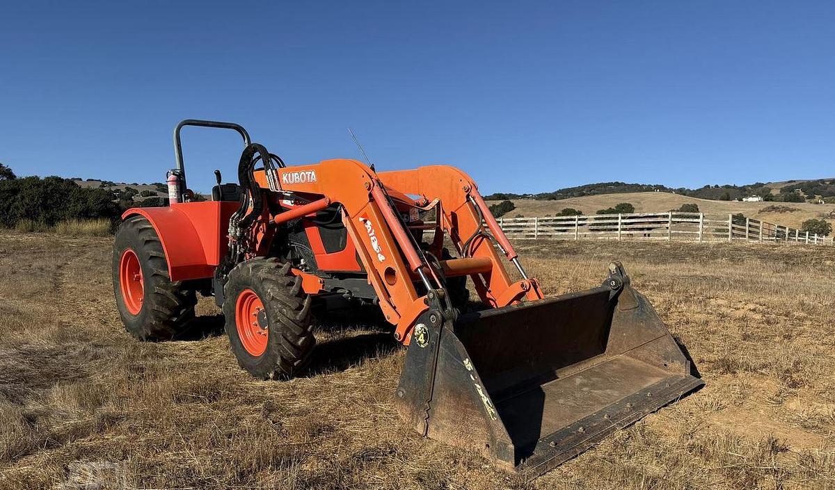 Used 2018 KUBOTA M5-111D Tractor