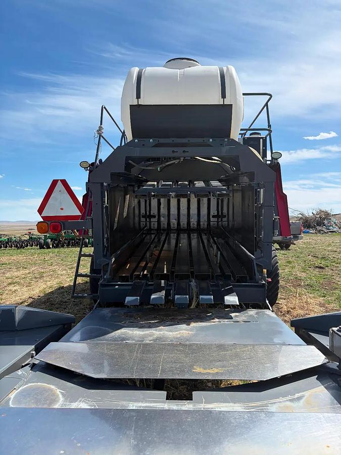 Used 2019 Massey Ferguson 2270 XD High-Density Baler with AC 25 Accumulator