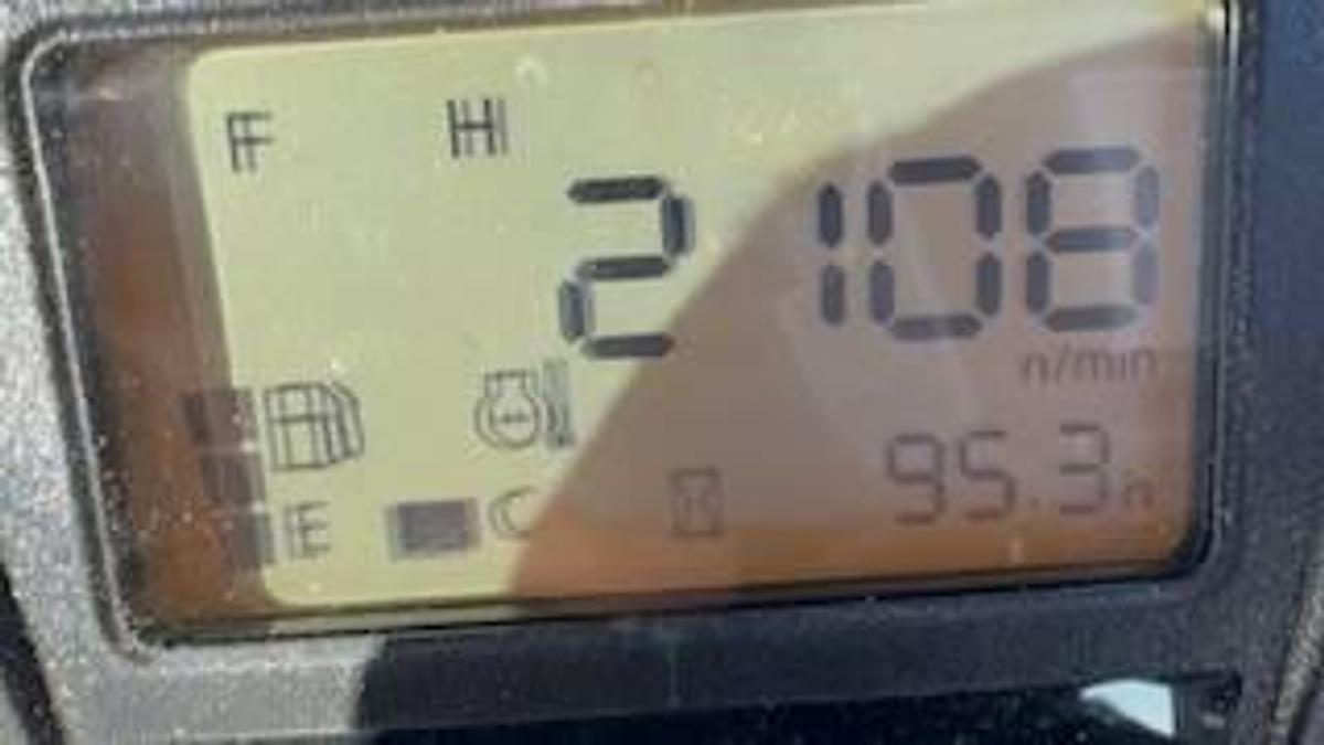 Used 2020 Kubota 2610 TRACTOR, BLOWER, MOWER