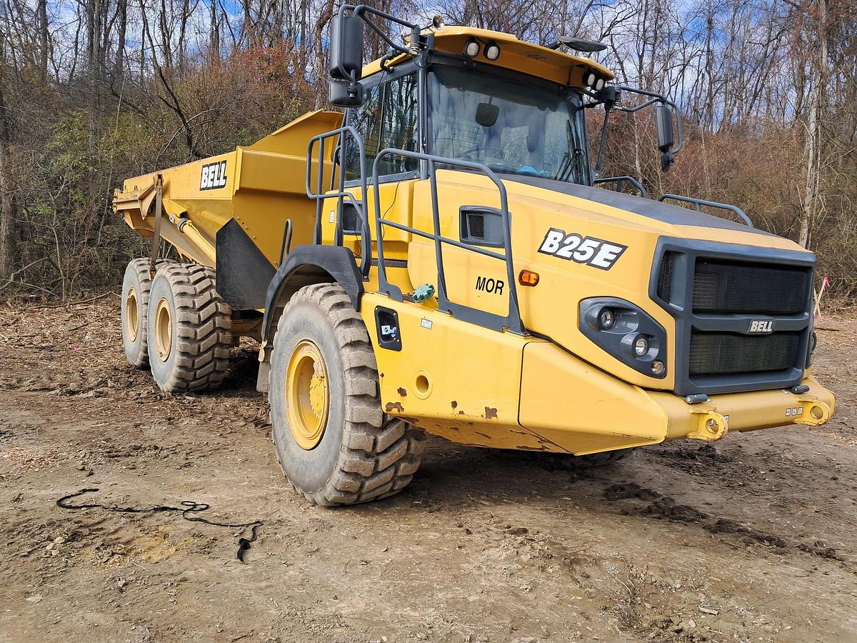 Used 2019 Bell B25E Dump Truck