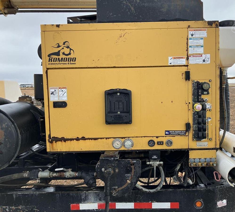 Used 2012 VERMEER V800LEG Hydrovac