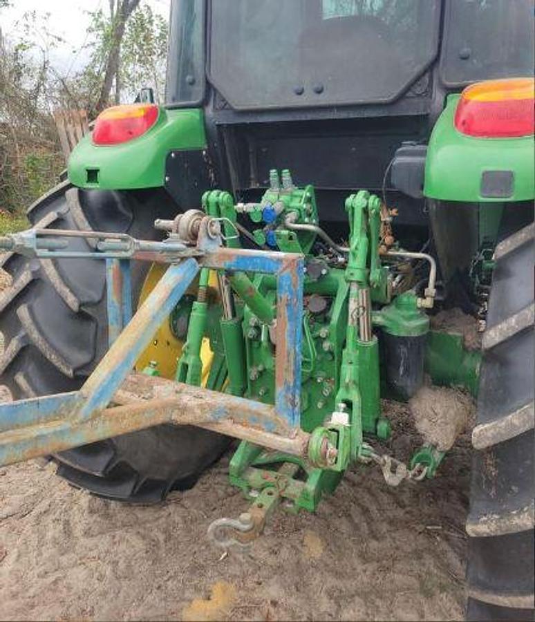 Used 2016 JOHN DEERE 6120E