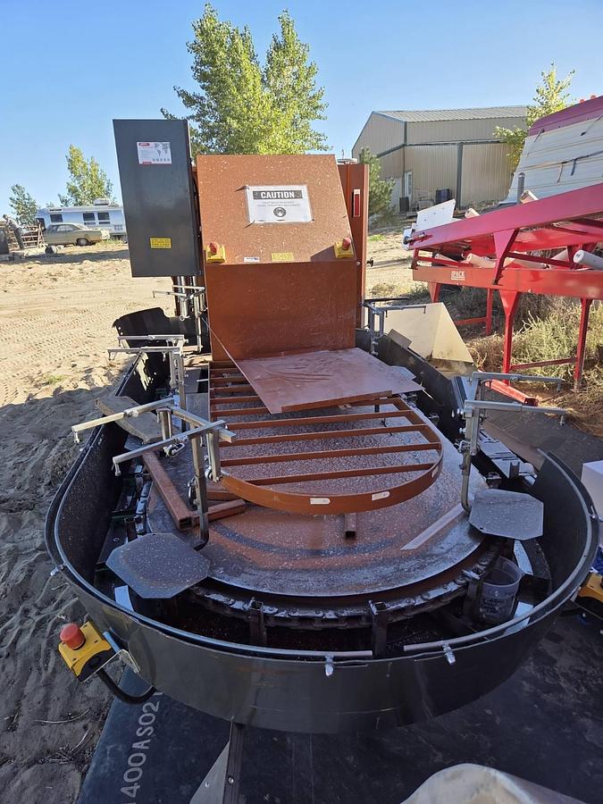 Used 2014 Javo Super Mega Commercial Potting Machine