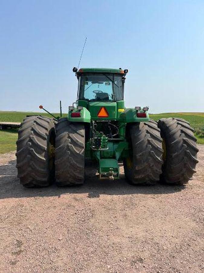 Used 1998 JOHN DEERE 9300