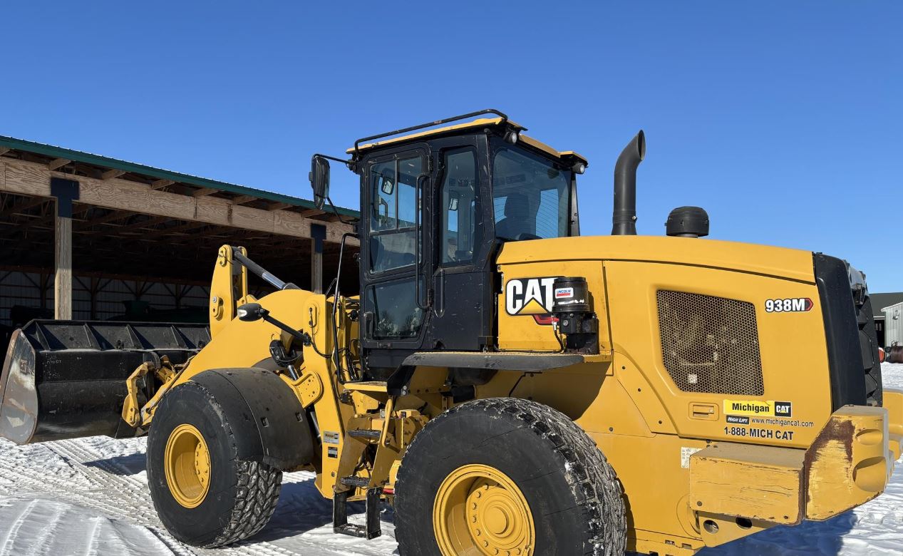 Used 2021 CATERPILLAR 938M