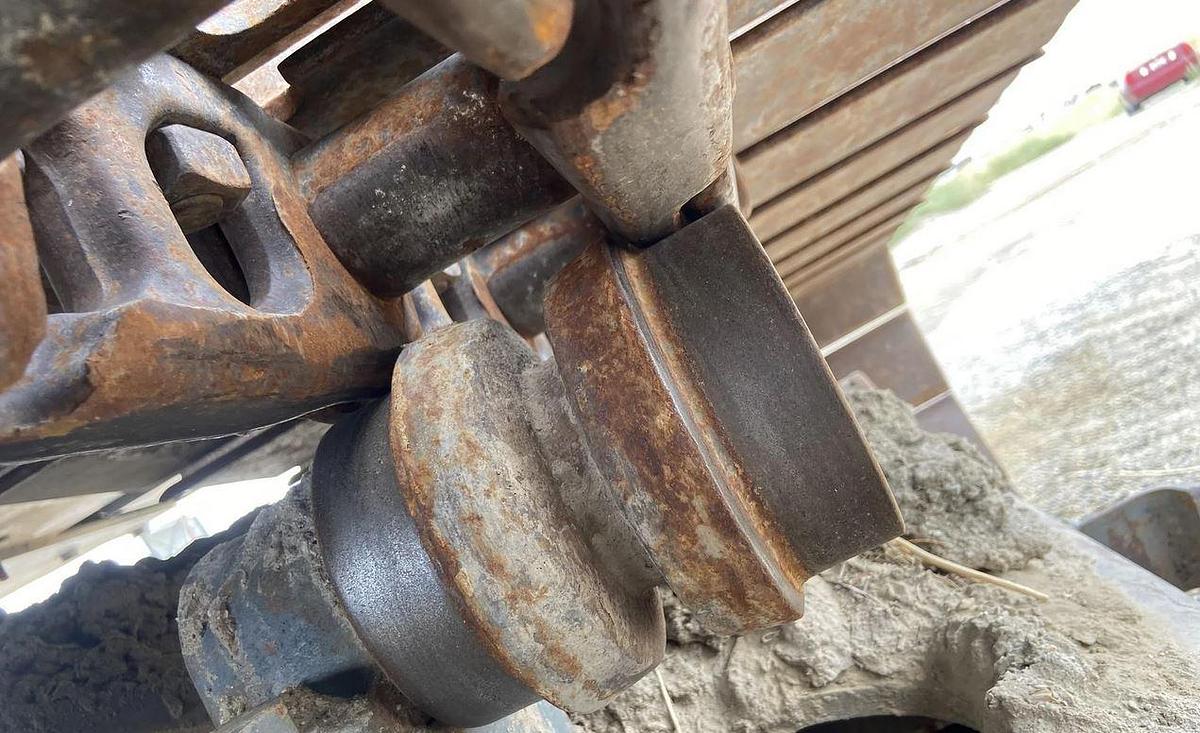 Used 1996 CASE 9040B Excavator