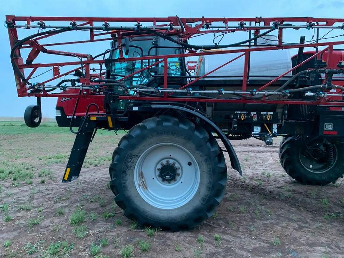 Used 2013 CIH SP3330 Sprayer