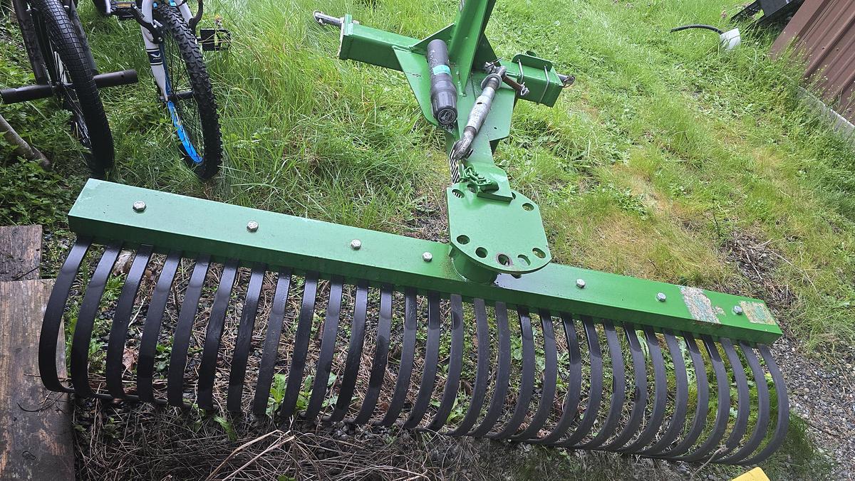 Used 2023 John Deere 2025R