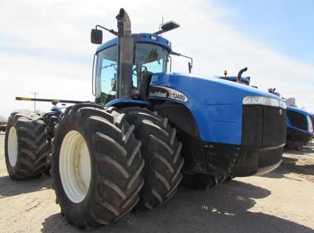 Used 2006 NEW HOLLAND TJ480
