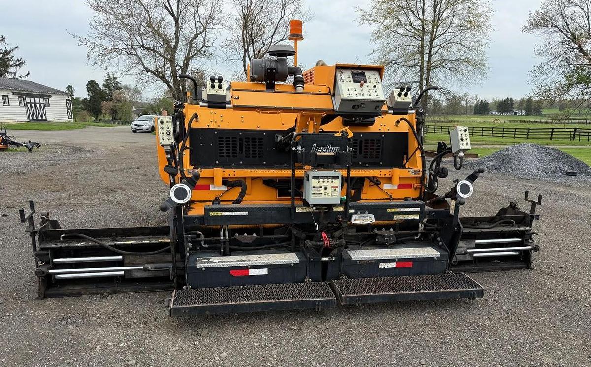 Used 2020 LeeBoy 8520B Paver