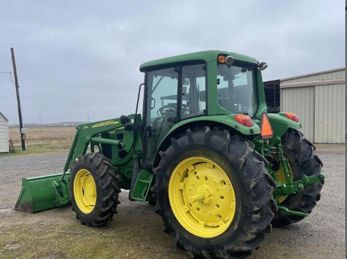 Used 2012 JOHN DEERE 6430 PREMIUM