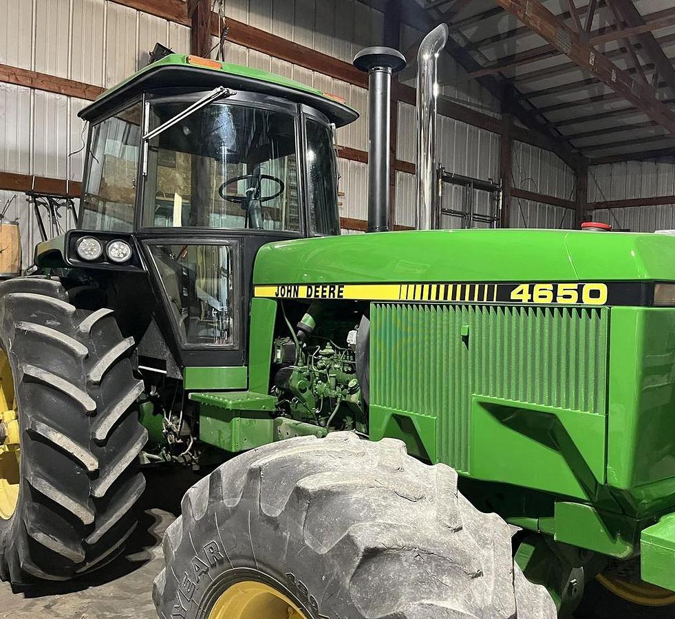 Used 1986 JOHN DEERE 4650 Tractor