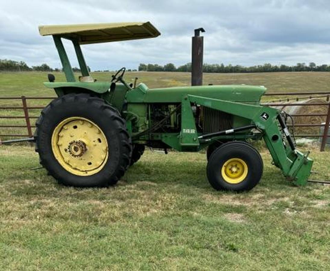 Used 1972 John Deere 4320 Tractor