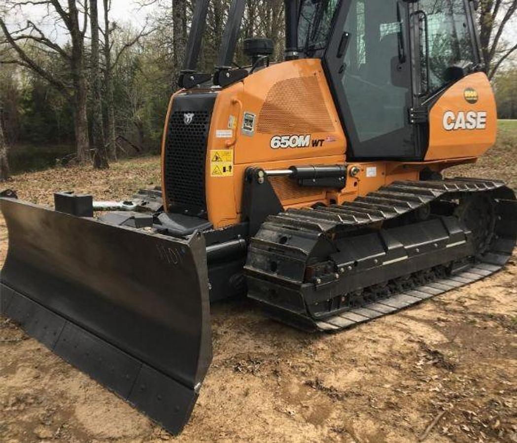 Used 2023 CASE 650M WT