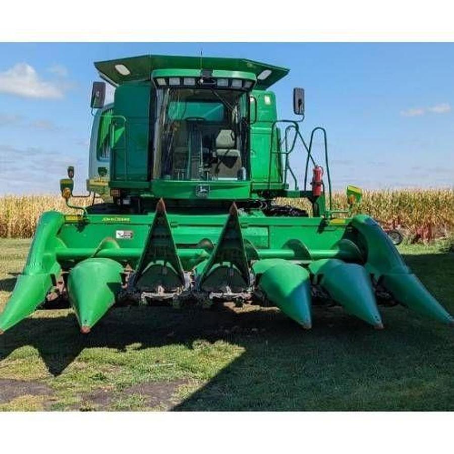 Used 2001 JOHN DEERE 9550
