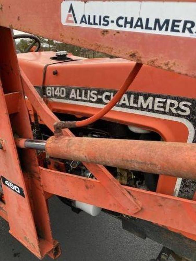 Used 1984 Allis Chalmers Tractor
