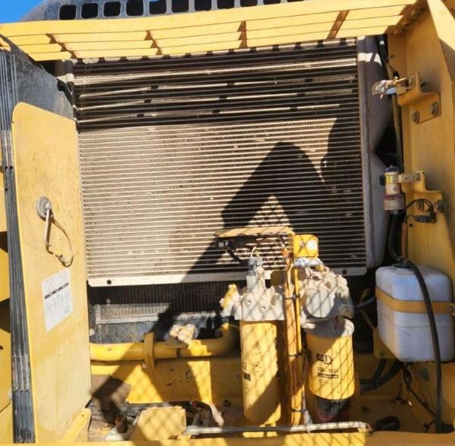 Used 2009 Caterpillar 325dl