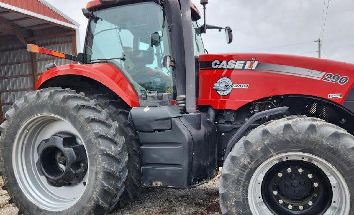 Used 2013 Case IH Magnum 290