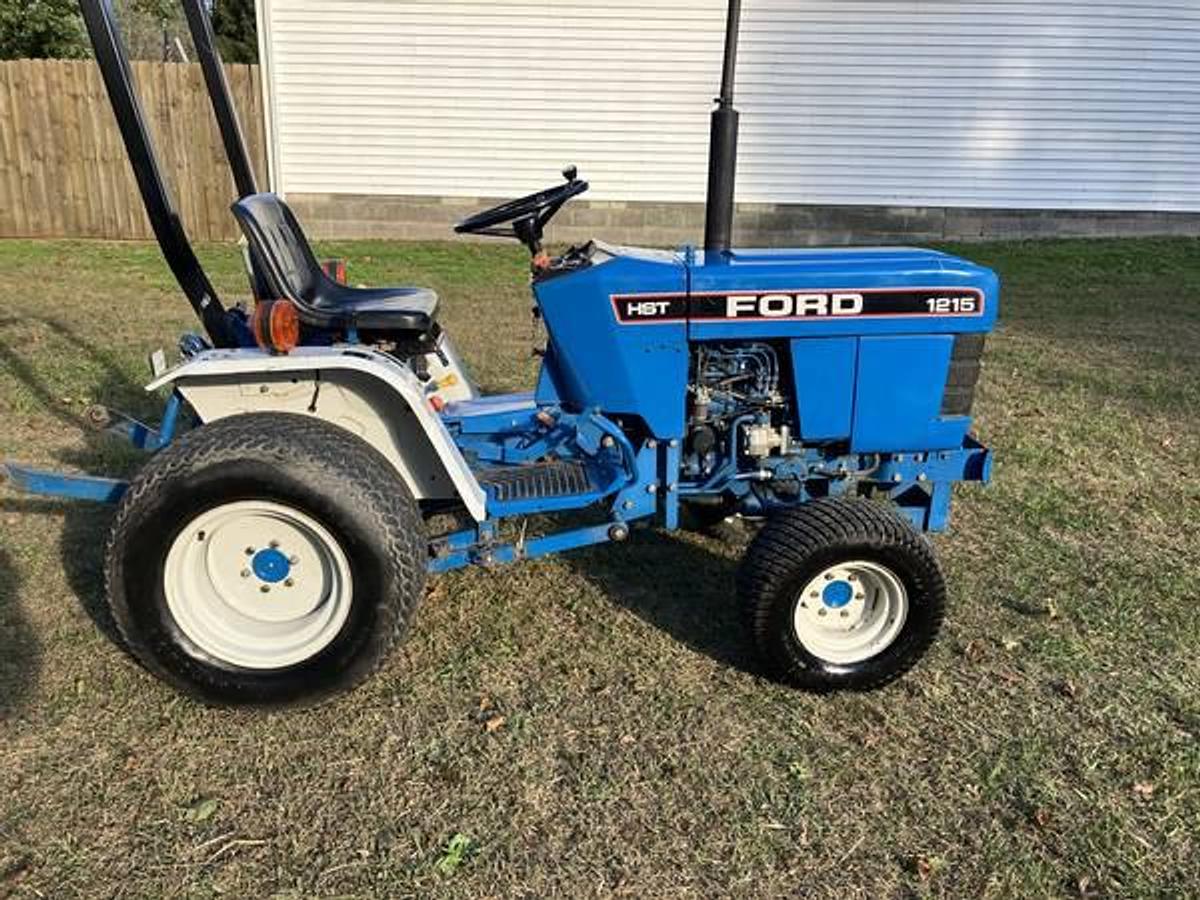 Used 1995 Ford 1215 Tractor with Mower Deck