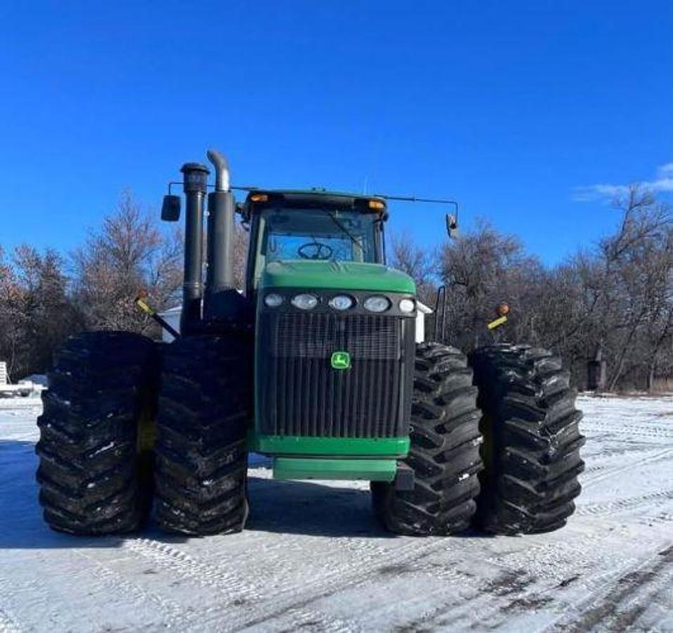 Used 2011 JOHN DEERE 9530