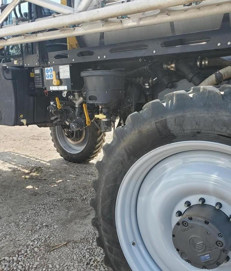 Used 2021 ROGATOR RG1100C Self-Propelled Sprayer