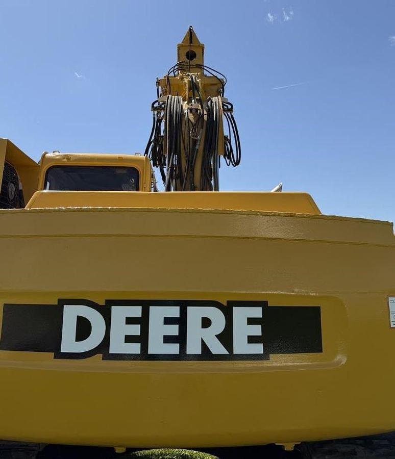 Used 2002 John Deere 160LC
