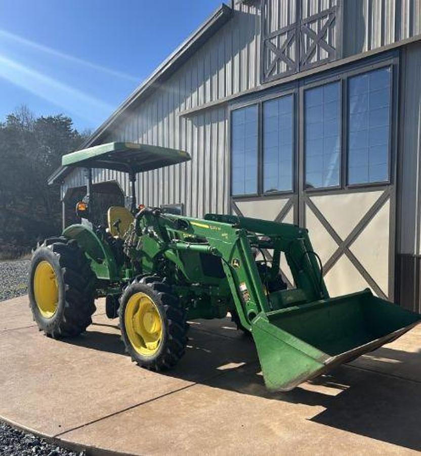 Used 2018 John Deere 5075E