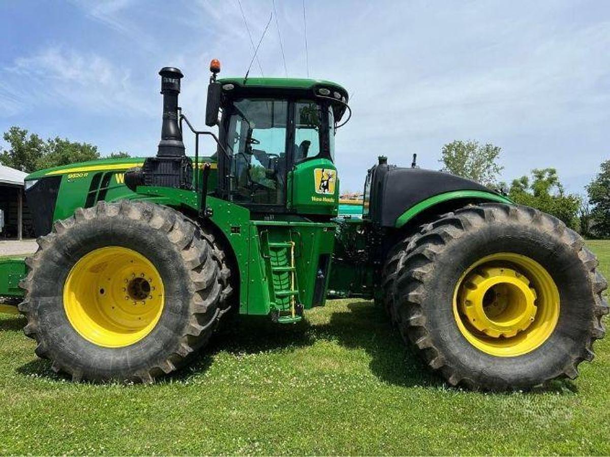 Used 2019 JOHN DEERE 9520R
