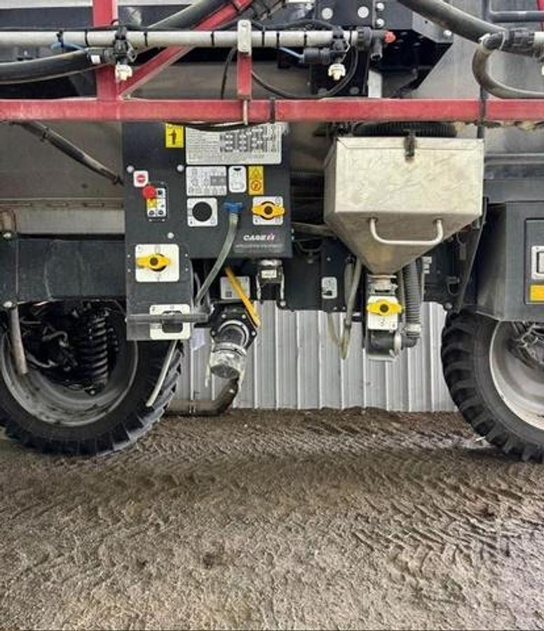 Used 2022 Case IH Patriot 4440 Self Propelled Sprayer