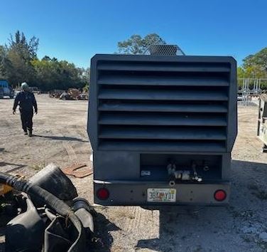 Used 2014 ATLAS COPCO XAVS650CD7 Air Compressor